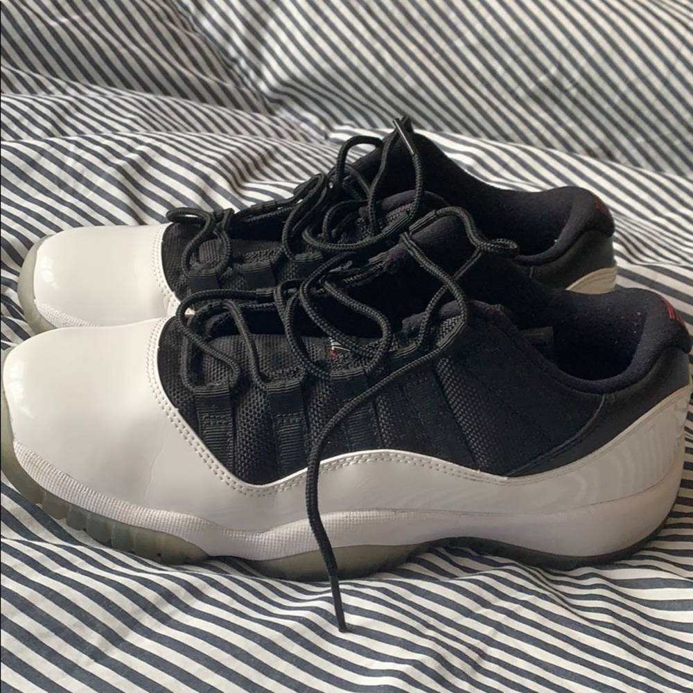 Jordan Retro low 11s